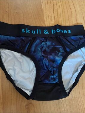 Skull & Bones Men's Midnight Peonies Briefs